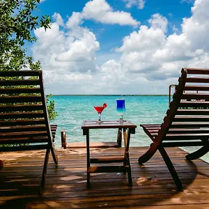 Rancho Encantado 4*, Bacalar Mexico